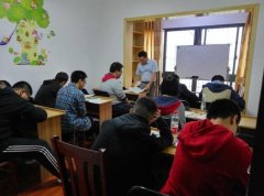 10月4,5日朱春晖老师在长沙讲授一日练字班课程！