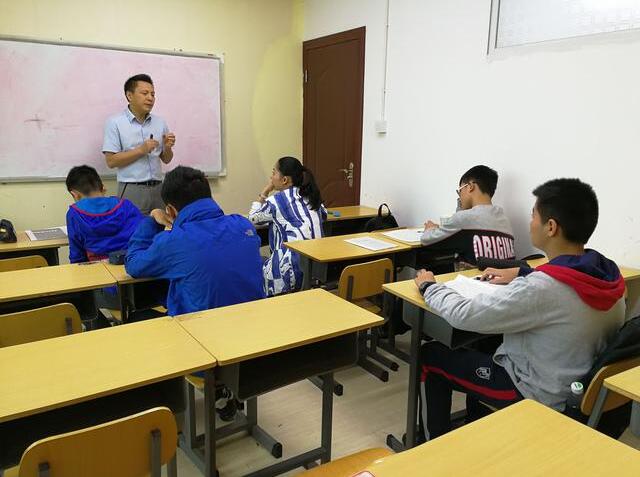 10月4、5号，朱春晖老师在长沙授课展示